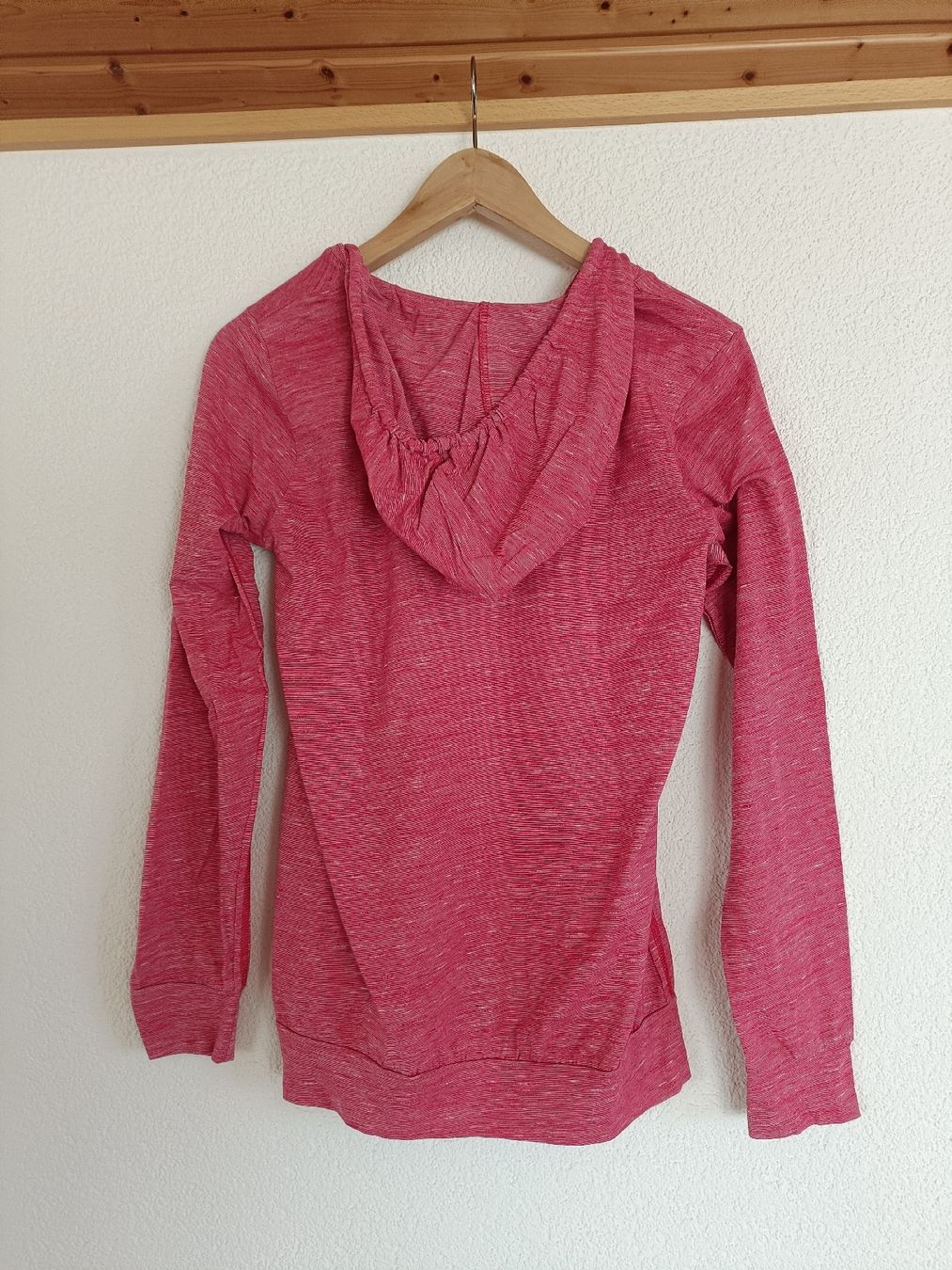 Maglioni & Felpe: Pull léger Power Zone rose - Taille S femme – Usato da Vaulruz venduto da O_DDM 2