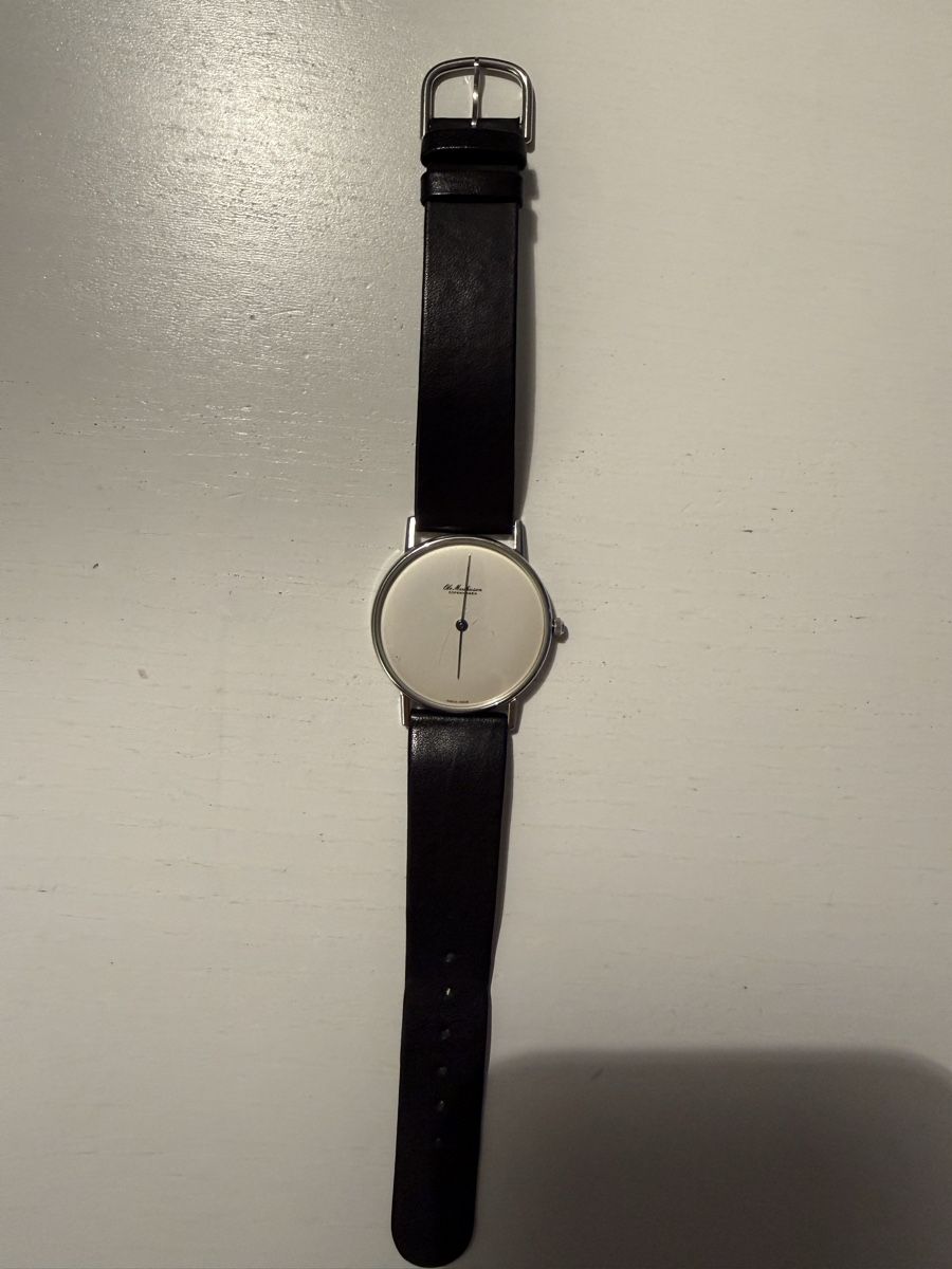 Orologi: Ole Mathiesen Uhr mit Lederband – Usato da Luzern venduto da django013