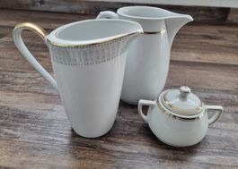 2 Tee/Kaffekrüge & Zuckerdose