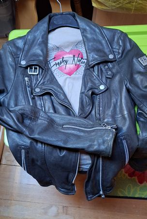 Damen Echtlederjacke schwarz