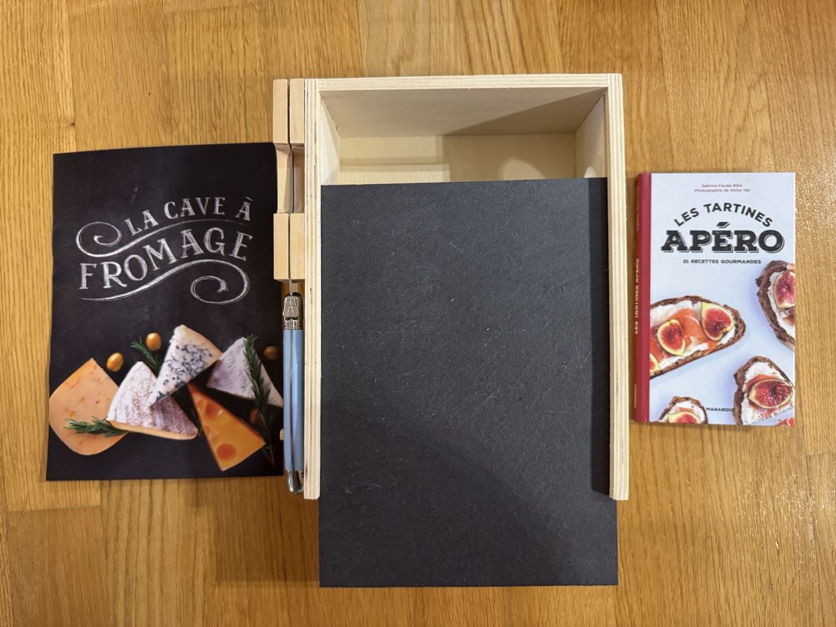 Bücher: Coffret La cave à fromage Marabout – Neu und originalverpackt aus Cologny von PEACEANDLOVE 1