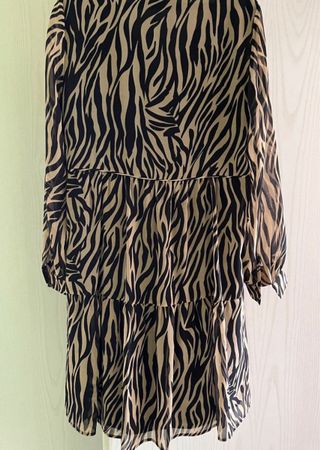 Tolles Kleid Hallhuber