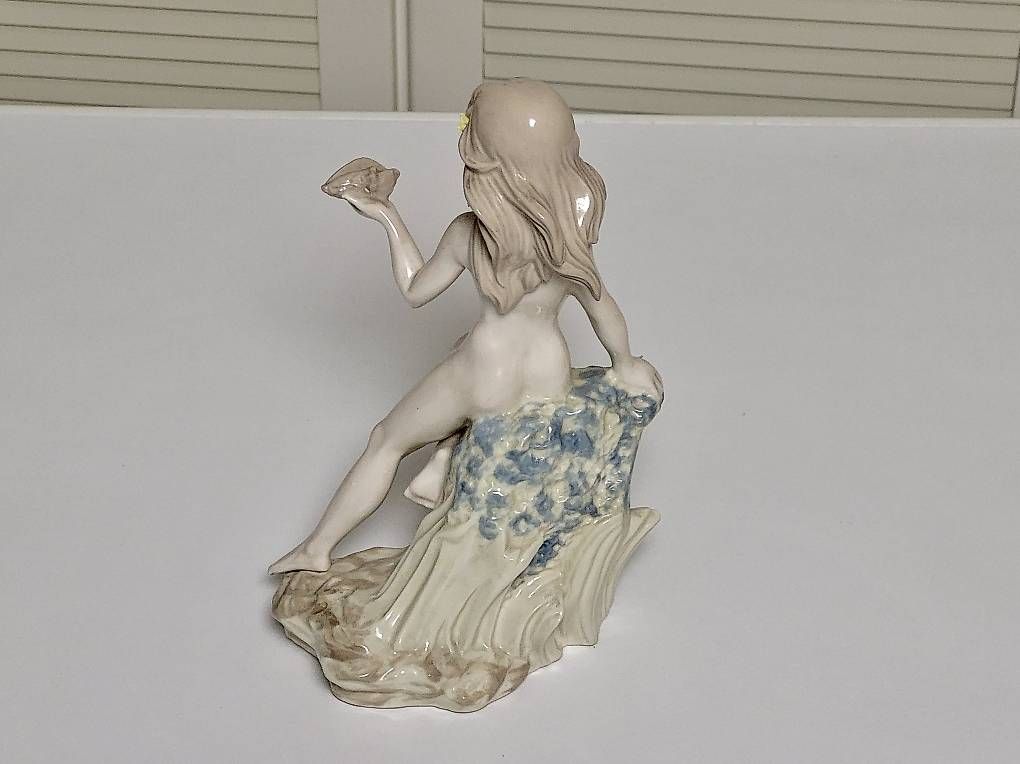 Statuette: Porzellanfigur – Usato da Kaiseraugst venduto da HutterPrivat 1
