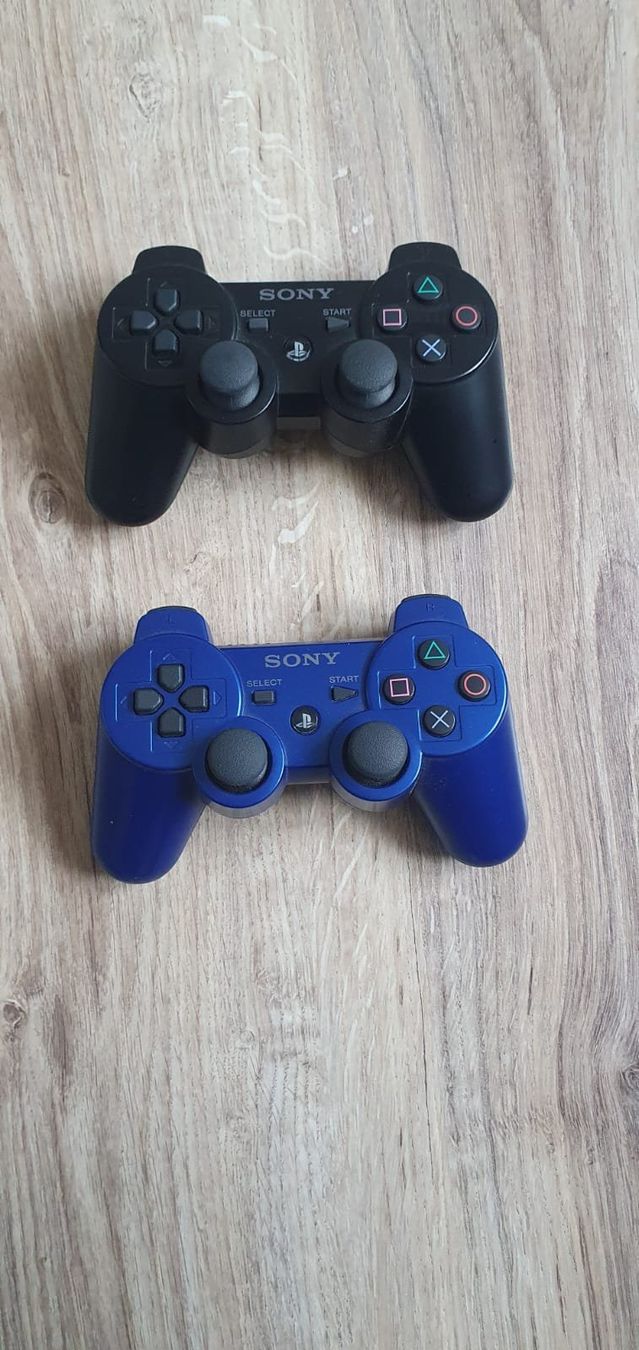 Sony Console: Ps3 avec accessoires et jeu – Usato da Courtemaîche venduto da i-r 1