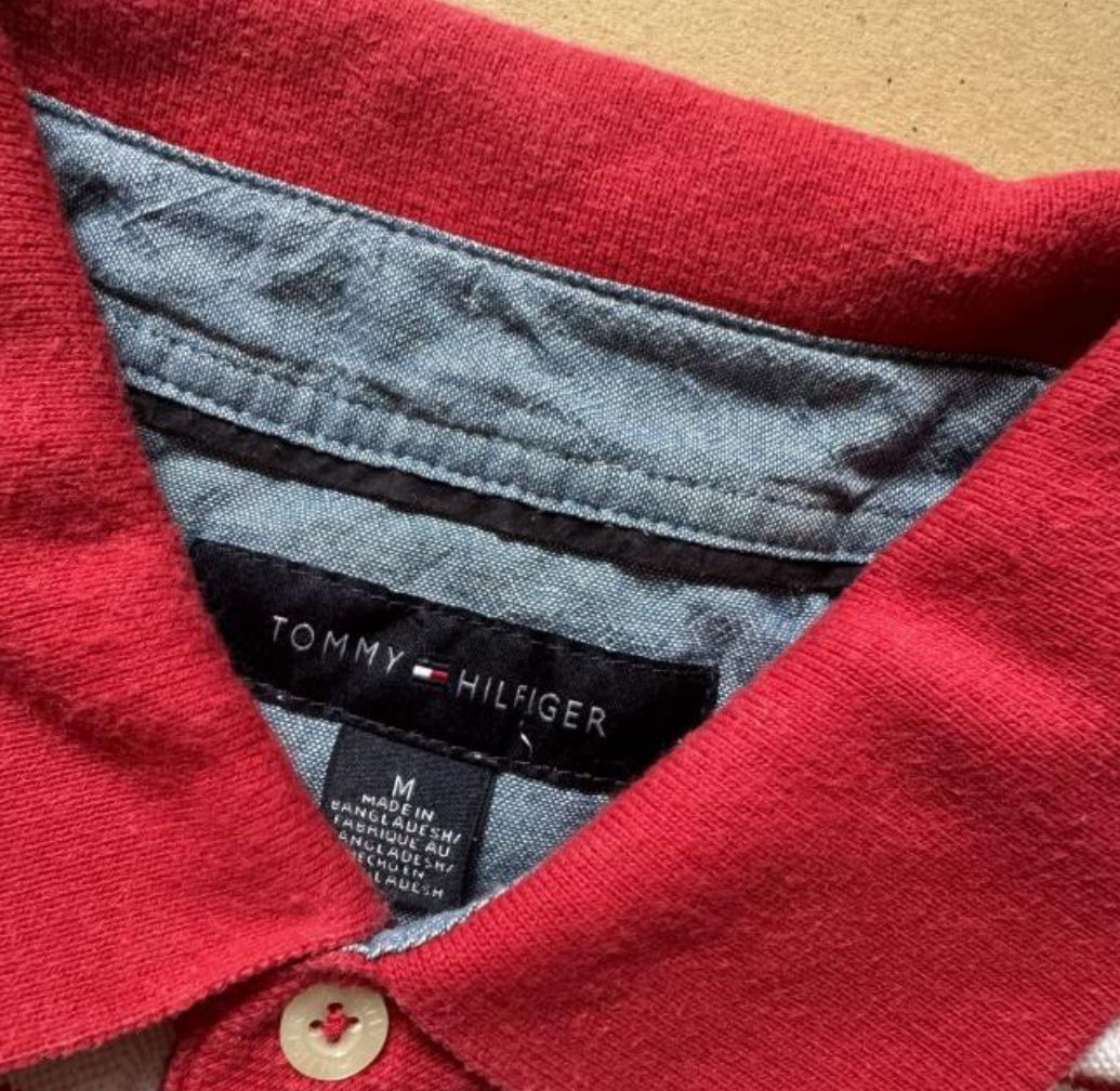 Tommy Hilfiger Magliette Polo: Tommy Hilfiger Polo – Usato da St. Gallen venduto da sourced_limited 1