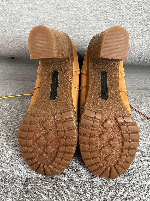 Scarpe da donna: Timberland Stiefeletten Tillston Basic 6 Inch - NEU – Usato da Eschlikon TG venduto da ale_76q8 1