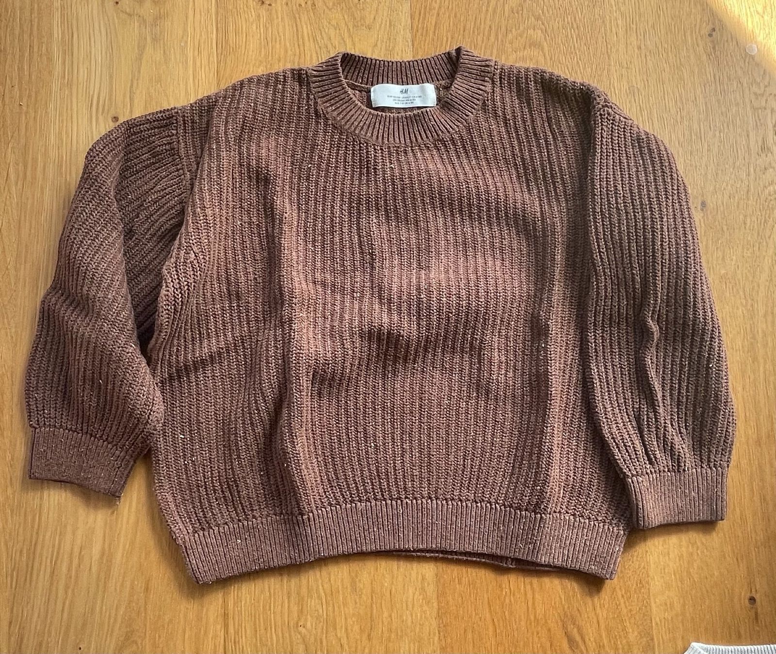 H&M Maglioni & Felpe: Pullover Jungen Grösse 122 / 128 H&M – Usato da Teufenthal AG venduto da sleeepless1987 2