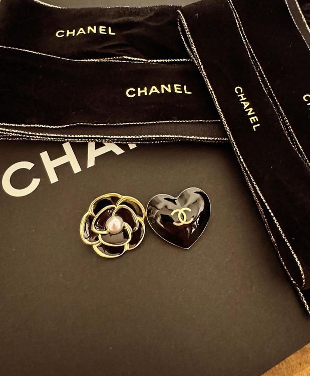 Chanel Holiday Charm Camelia Kaufen auf Ricardo