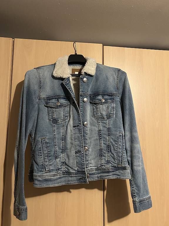 Giacche: Veste en jeans American Eagle  – Usato da La Neuveville venduto da biz_mn8c