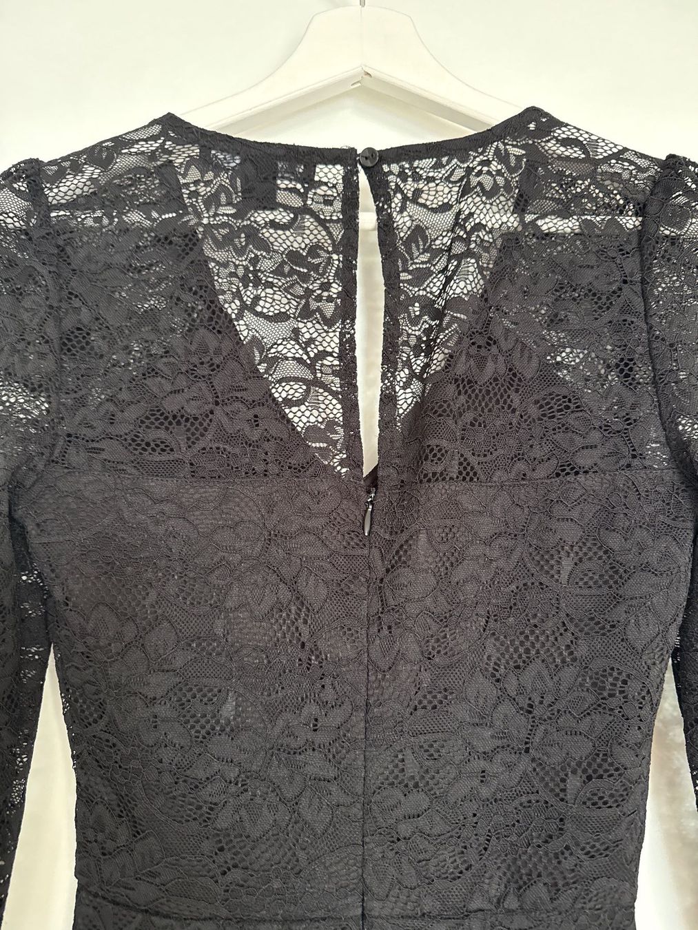 Vestiti: Schwarzes Spitzenkleid Gr.34-36 – Usato da Schönenwerd venduto da d.chiara 4