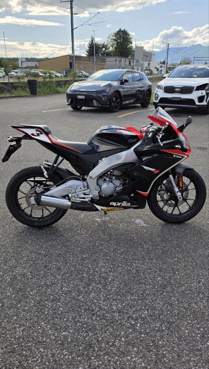 Aprilia Strasse: Aprilia RS4 50 – Gebraucht aus Zuchwil von Edubia