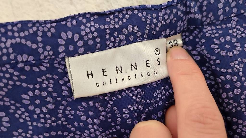 Gonne: Hennes Collection Blauer Minirock Grösse 38 – Usato da Sempach Station venduto da Szizi 3