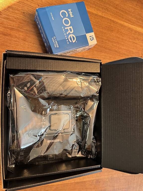 Schede madri: Intel Core i5-13600K + ASUS ROG STRIX B760-I Gaming WIFI  – Usato da Lohn-Ammannsegg venduto da Cy_rill2 1