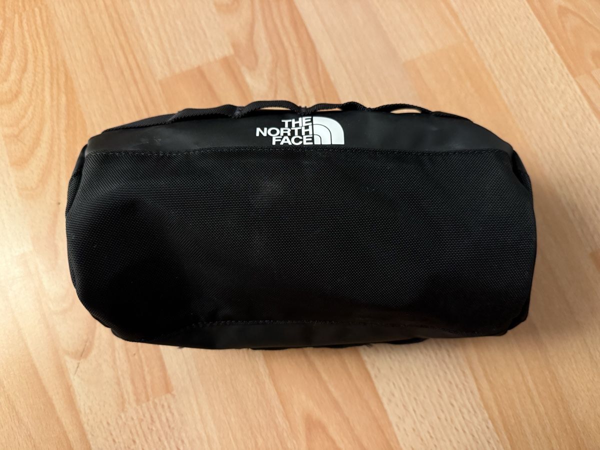 North Face Custodie per cosmetici: Reisenecessaire von Northface – Usato da Olten venduto da fre_kn2b 1