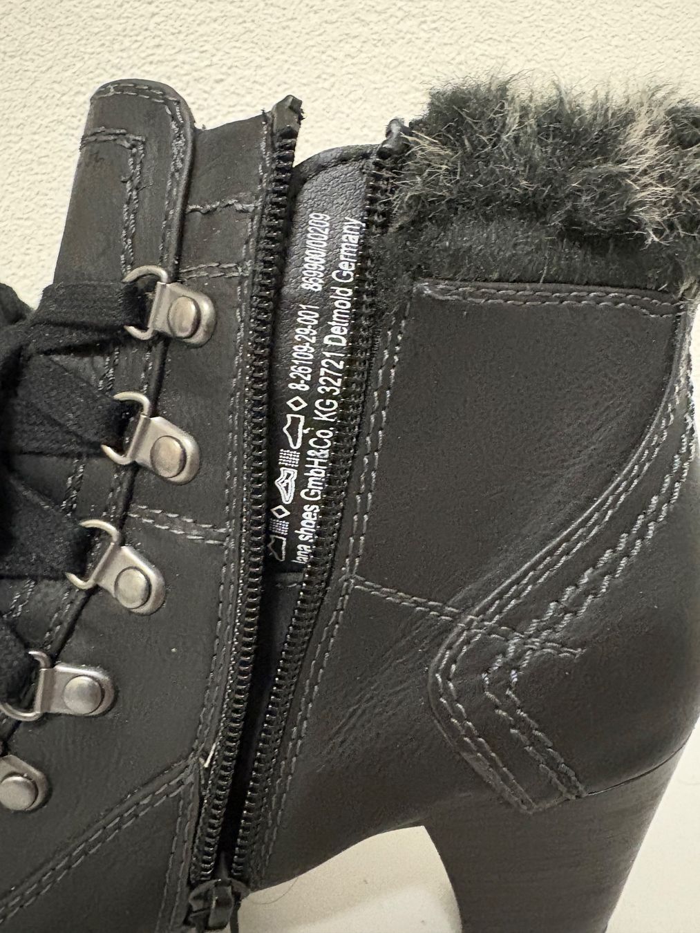 Scarpe da donna: Stiefeletten Gr.39 – Usato da Basel venduto da tif_m2h6 5