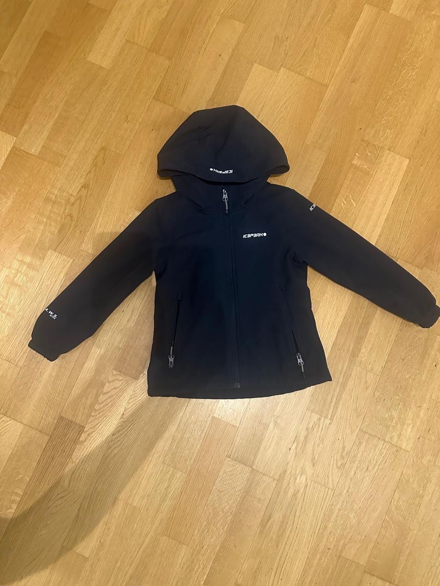 Giacche & Cappotti: Kinder Softshelljacke ICEPEAK dunkelblau Grösse 116 – Usato da Fislisbach venduto da Florian_1987 1