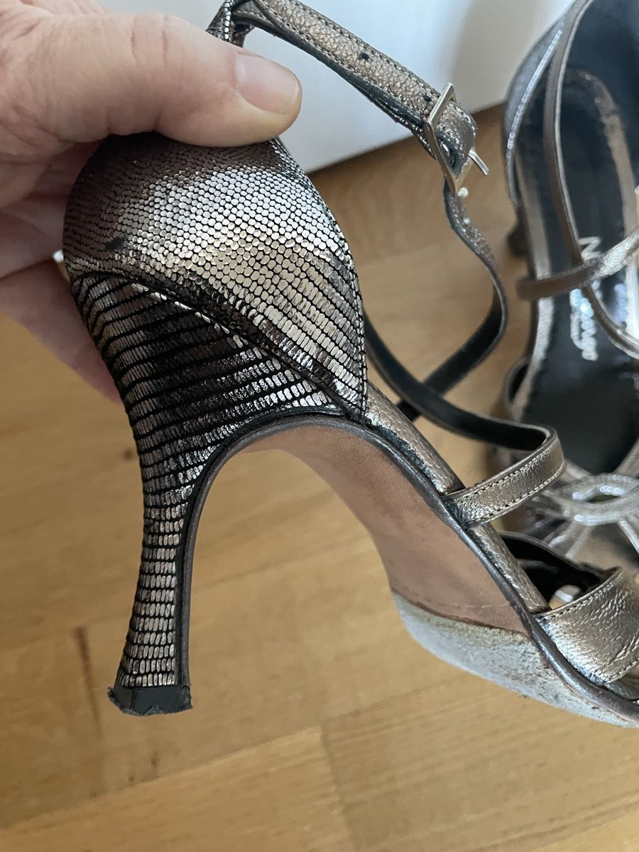 Scarpe da donna: Tango Tanzschuhe 37 – Usato da Zürich venduto da Mothai 3