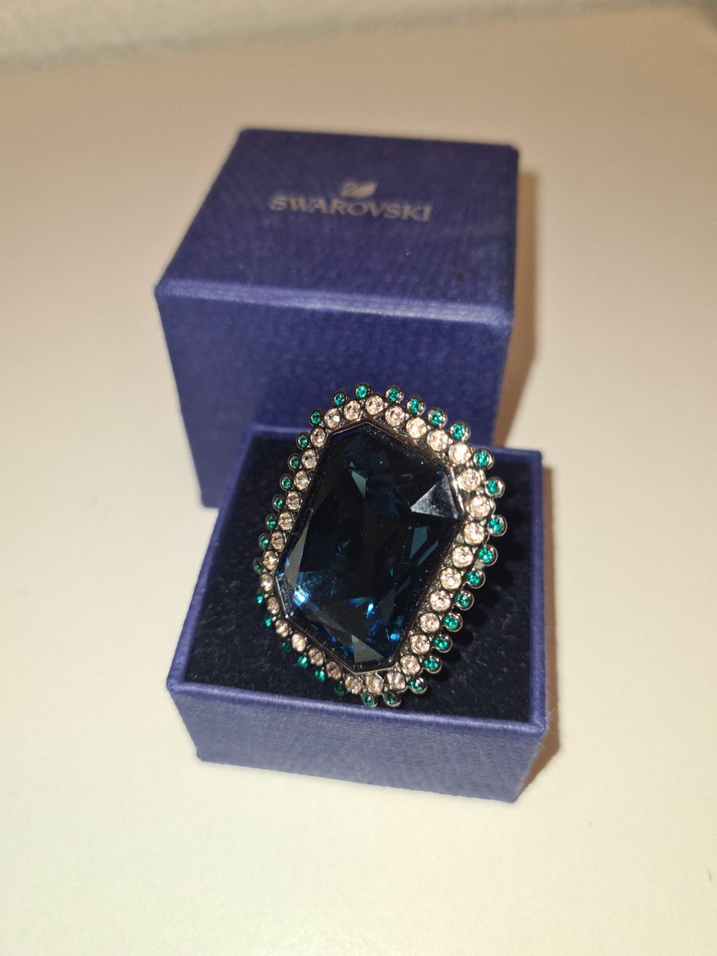 Swarovski Anelli: Swarovski Ring limitiert  Gr 52, original mit Box – Nuovo e nell'imballaggio originale da Winterthur venduto da Jana1701