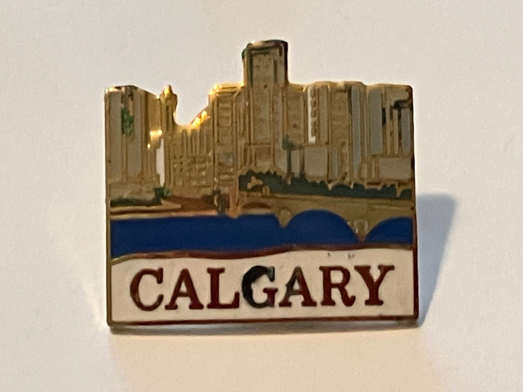 Placchette & Badge: 1 Pin Calgary – Usato da Basel venduto da djwwpp