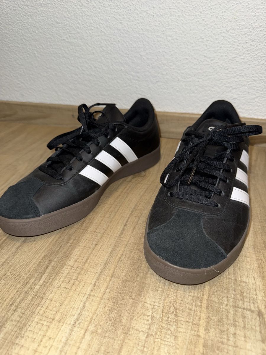 Chaussures hommes: Adidas Sneaker – D'occasion à Buochs par anj_9fmv 1