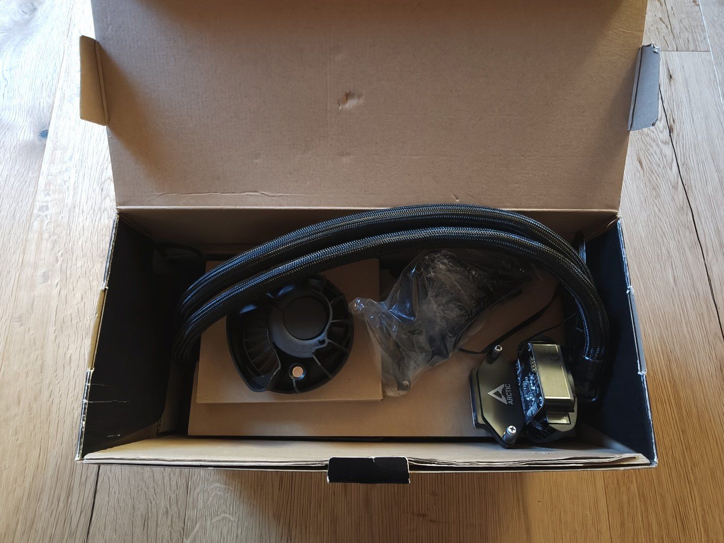 Elektronikbauteile: Arctic Liquid Freezer III 280 – Gebraucht aus Hefenhofen von Radeon-01 3