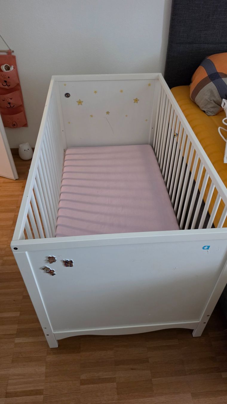 Betten: babybett 70x140 mit matratze – Gebraucht aus ZÜRICH von BMW-740