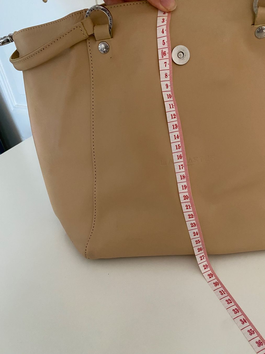 Lancaster Taschen für Damen: Lancaster Damen Leder Handtasche/Rucksack – Gebraucht aus Zürich von ana_7wny 8