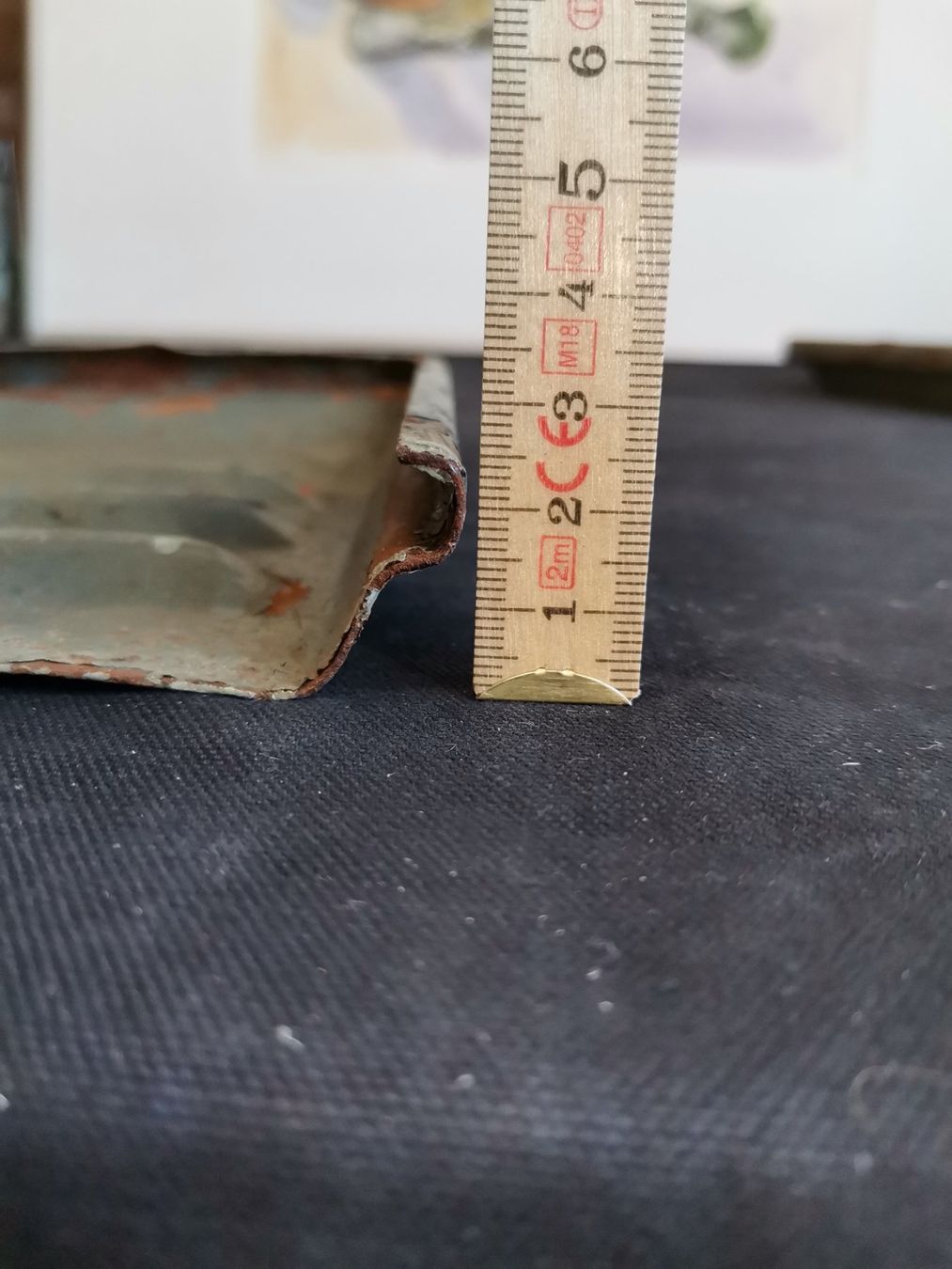Accessori per altri veicoli: Alte Lüftungsabdeckung, Alte Abdeckung mit Luftschlitzen – Usato da Wiedlisbach venduto da materialkreislauf 6