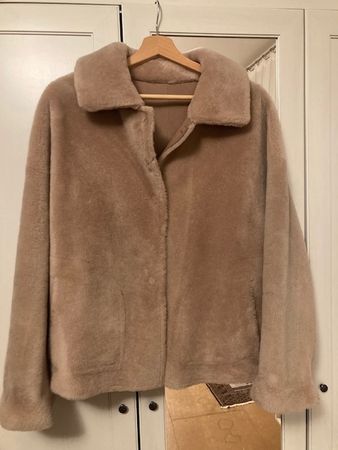Lammfelljacke von Manzoni 24