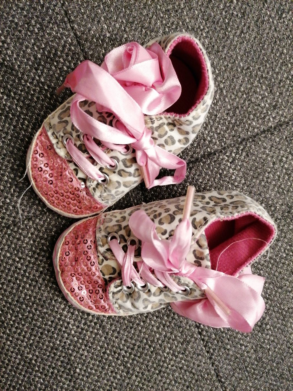Chaussures filles: Babyschuhe – D'occasion à Büttikon AG par Amineah 1