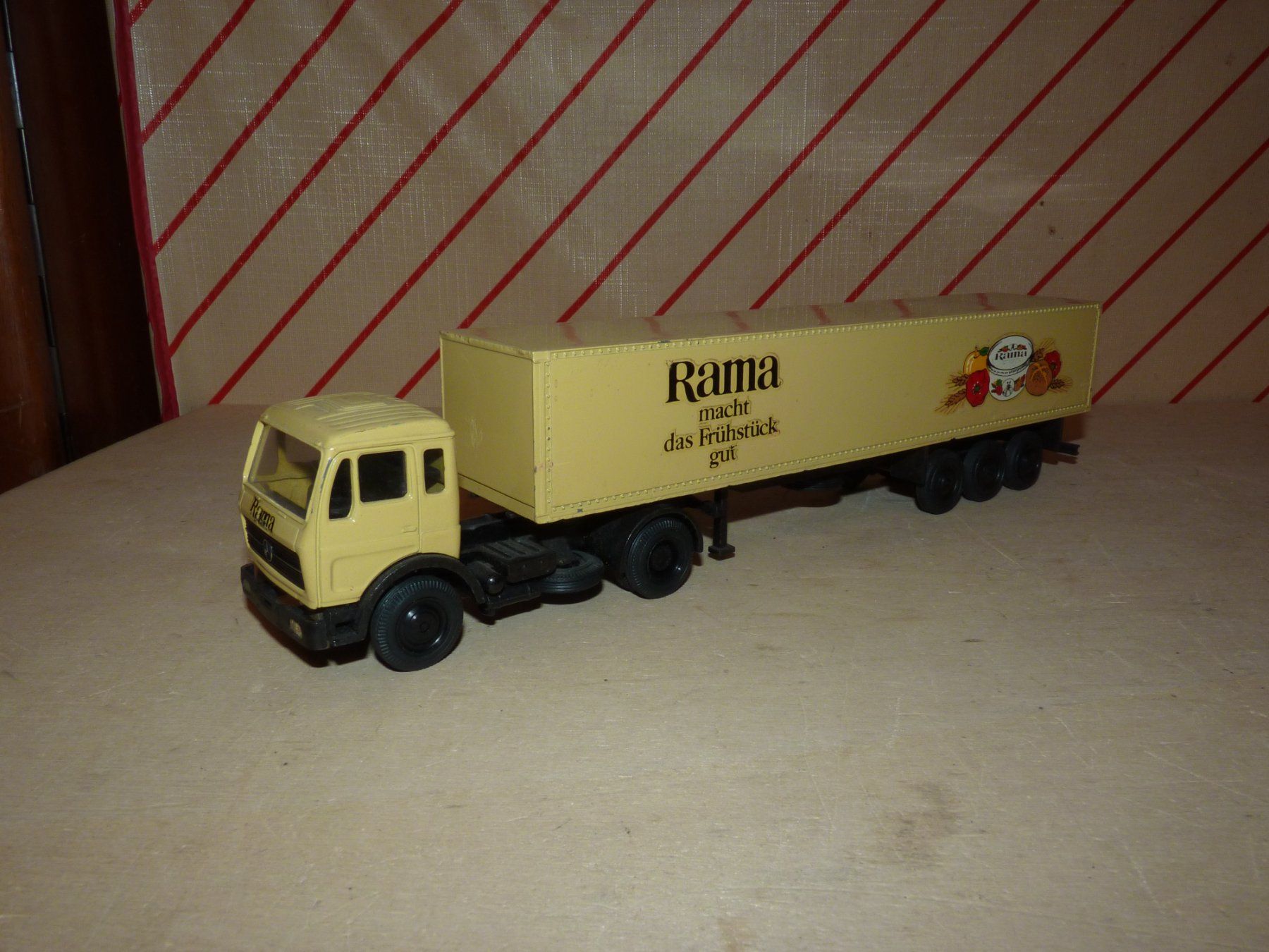 Modellautos: Sattelzug Rama 1/50 – Gebraucht aus Rudolfstetten von Rrst1968