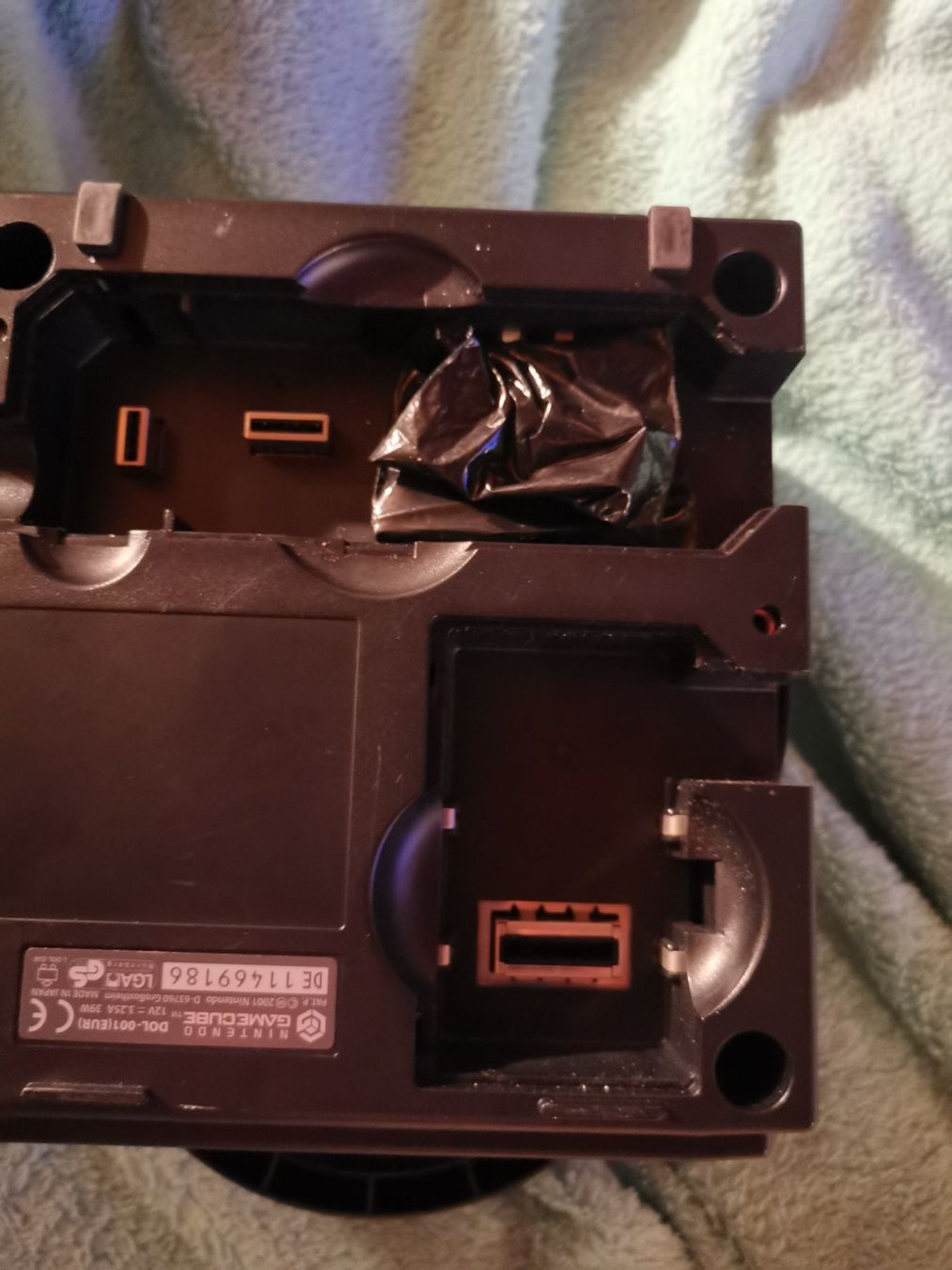 Nintendo Console: NINTENDO GAMECUBE MIT SPIEL – Usato da Altnau venduto da playboy 1