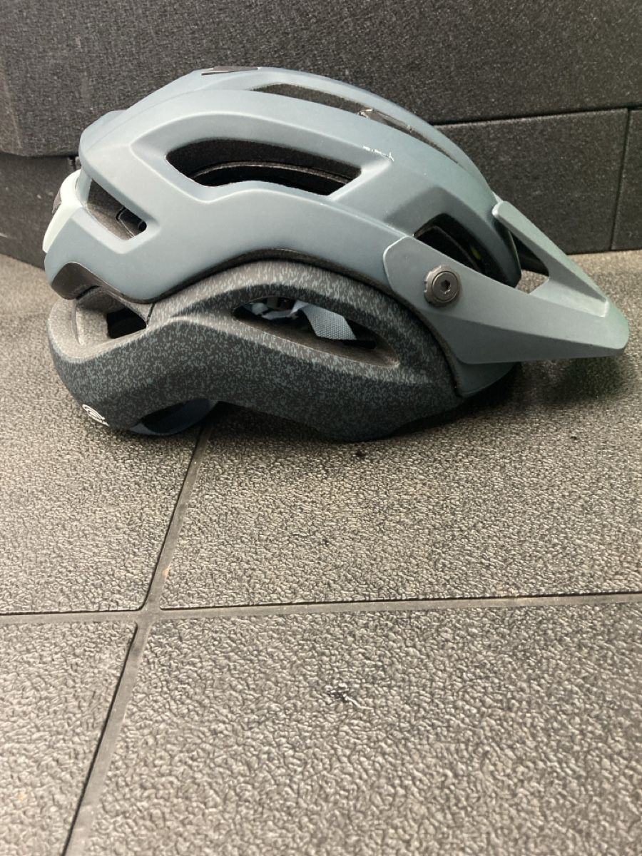 Giro Casques: Giro Manifest Spherical Mips Helm S – Neuf (Voir description) à Zürich par Barspin