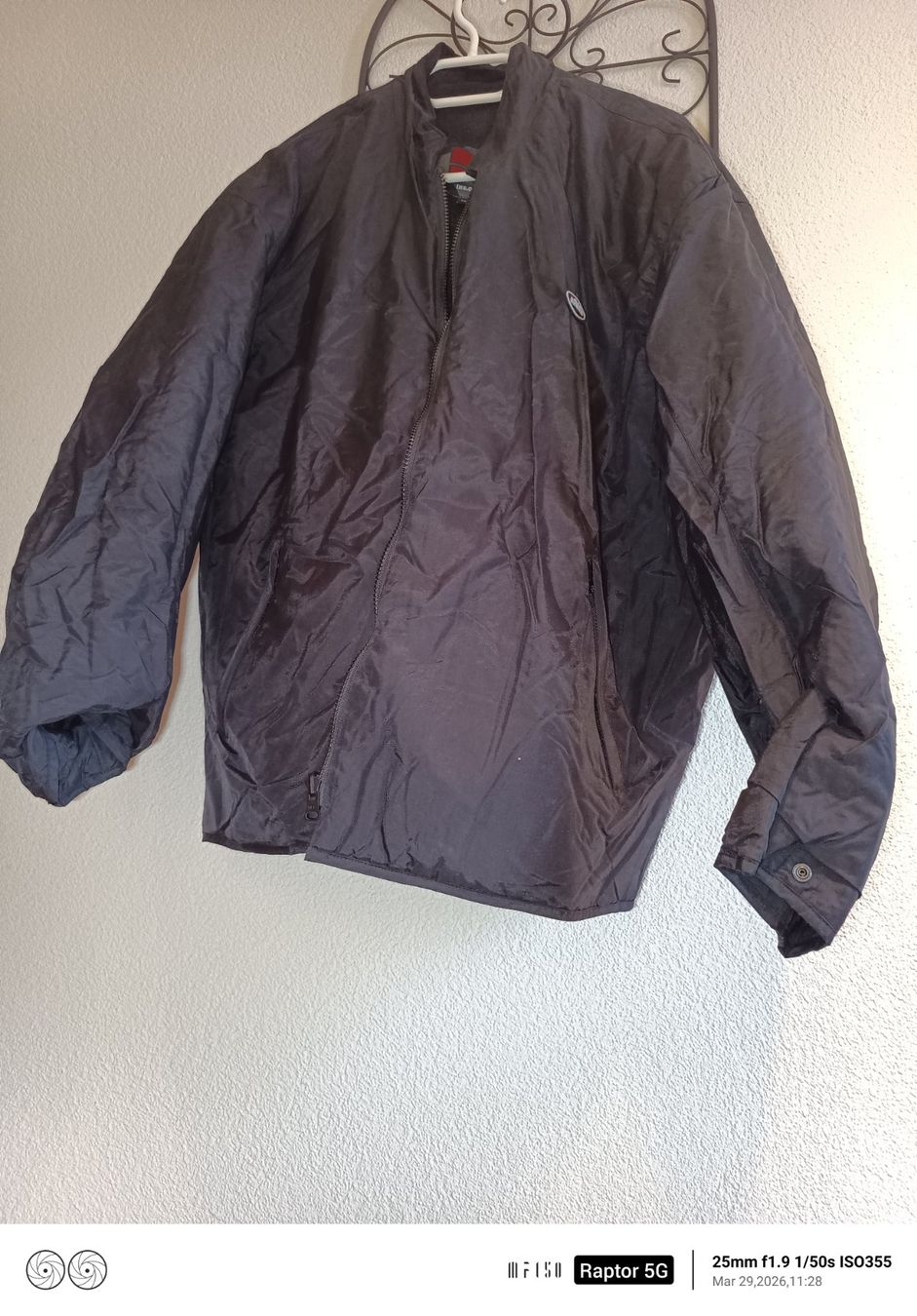 IXS Lotti di vestiti: Motorradbekleidung – Usato da Flawil venduto da TMENGI 8