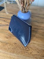 Pochette simili-cuir bleu foncé