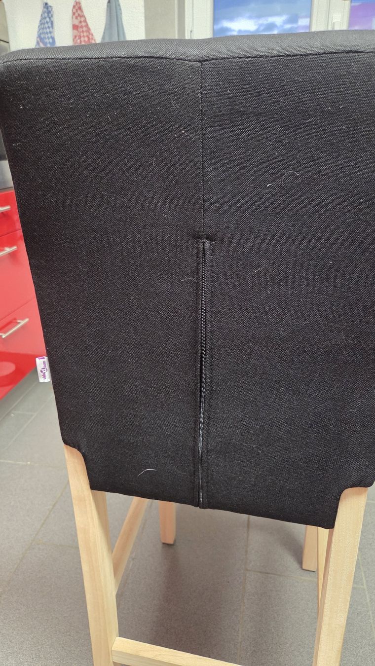 Chaises hautes: Barstühle – D'occasion à Bargen BE par pin_cgj5 2