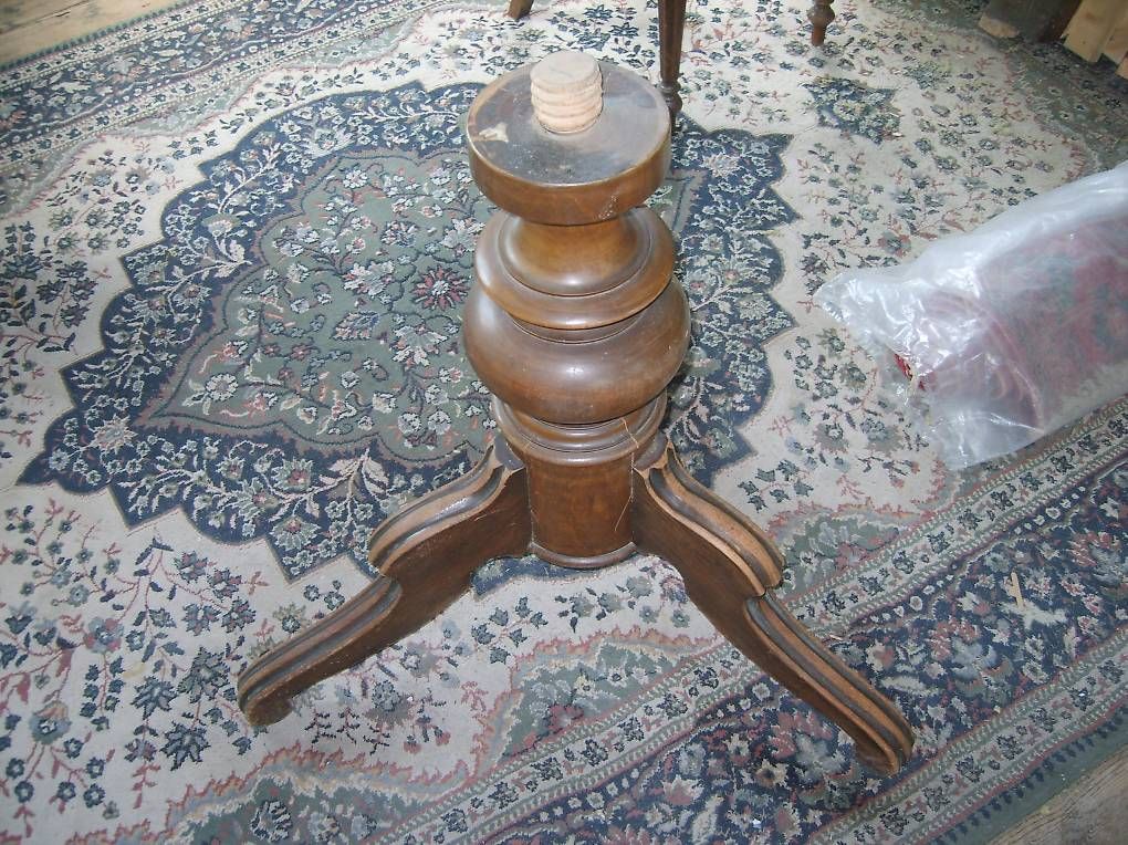 Tavoli: antiker Tisch Bidermeier – Usato da Zürich venduto da capo-capo 3