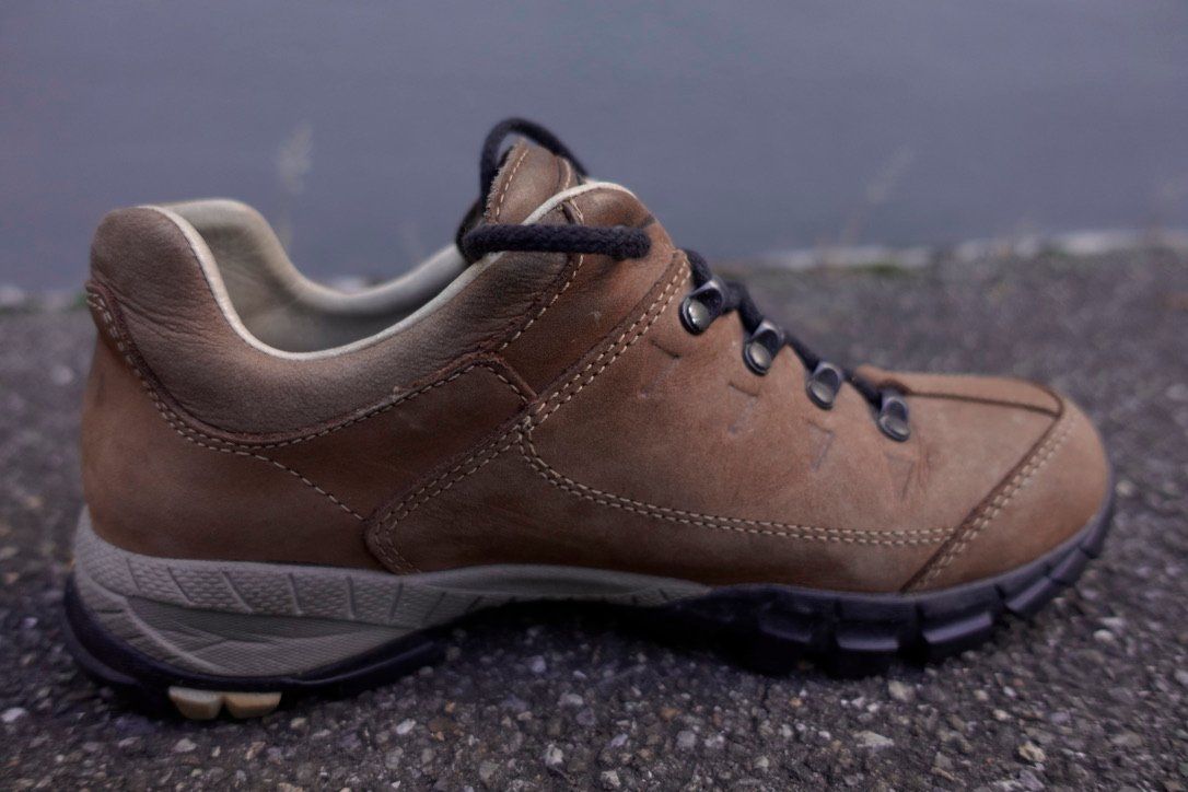 Meindl Chaussures hommes: Meindl Trekking Halbschuhe – D'occasion à Chur par JennyAlexander 5