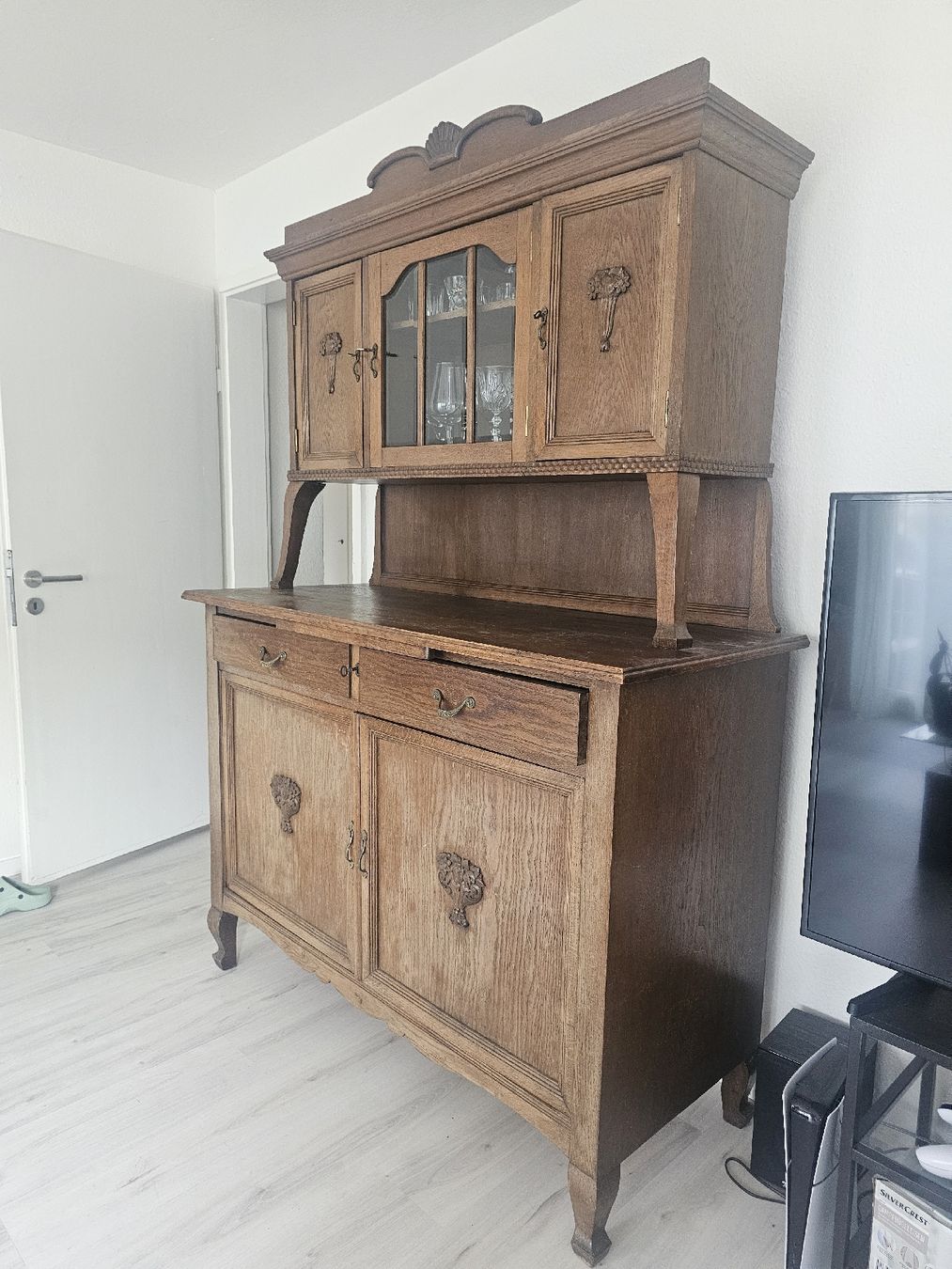 Credenze: Antique Büffet Schrank – Usato da Dietikon venduto da Funk_Electro 2