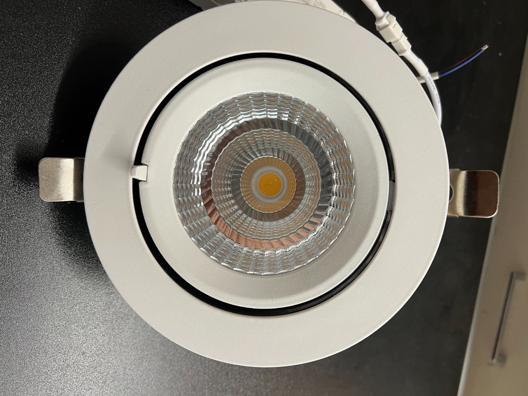 Lampade: LED SHOP DOWNLIGHT SPHERE WHITE – Nuovo e nell'imballaggio originale da Mägenwil venduto da BackInWhite 5