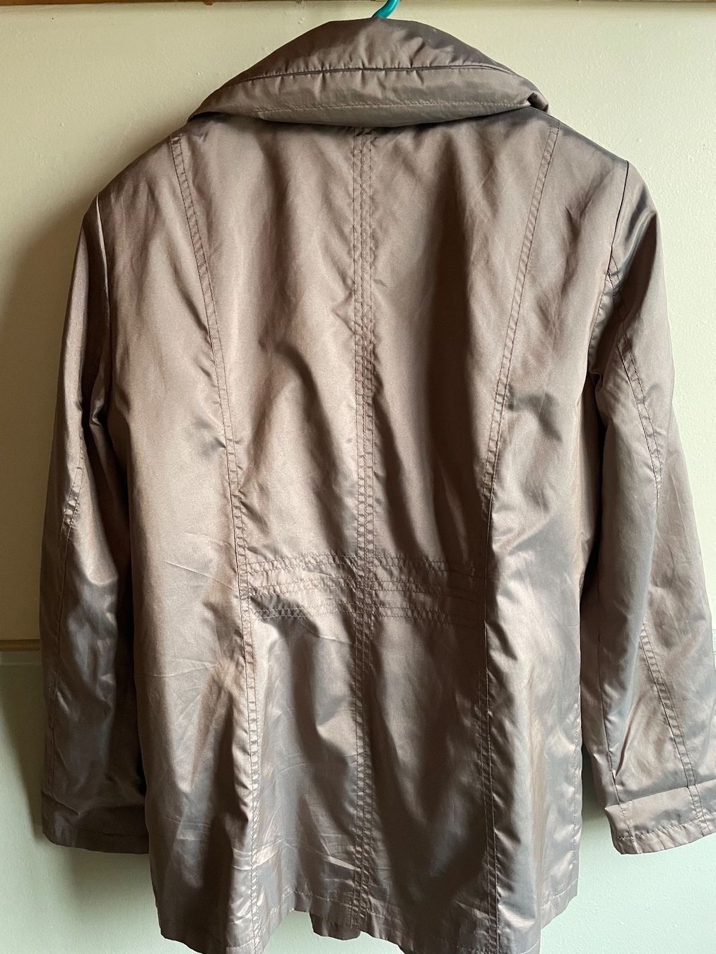 Vestes: Damenjacke Gr. 38 mit Kaputze – D'occasion à Wyssachen par Hahe89 4