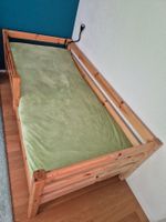 Flexa Bett mit 1/2 Absturzsicherung inkl. Matratze