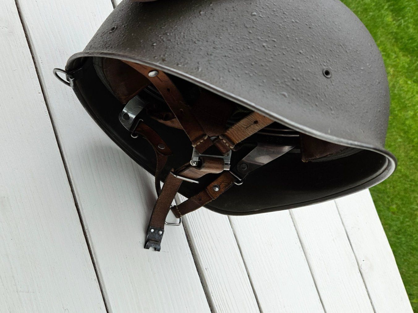 Schweizer Armee Uniformen & Effekten: Militär Stahlhelm Modell 71 – Gebraucht aus Untervaz von FullFlap777 4