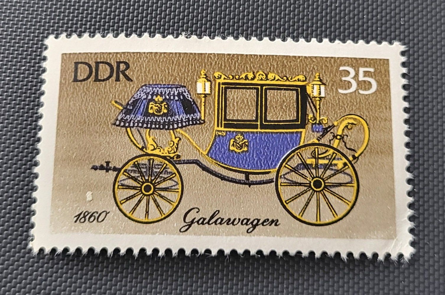 Tous les timbres: DDR 1976 briefmarke – D'occasion à St Gallen par Stampsalshobby