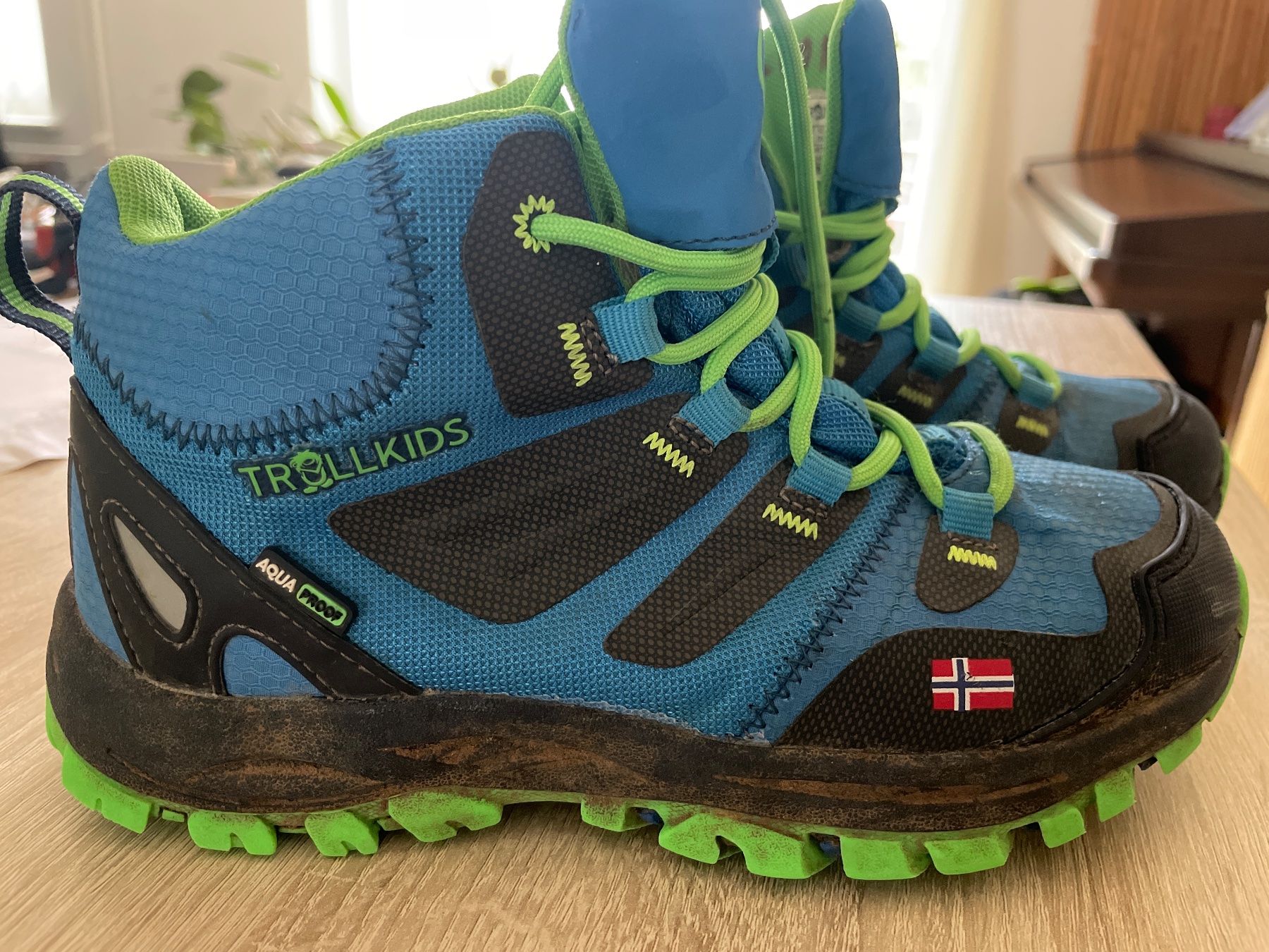 Schuhe für Jungen: Trollkids Wanderstiefel / Wanderschuhe Gr. 36 – Gebraucht aus Horgen von Abeille80