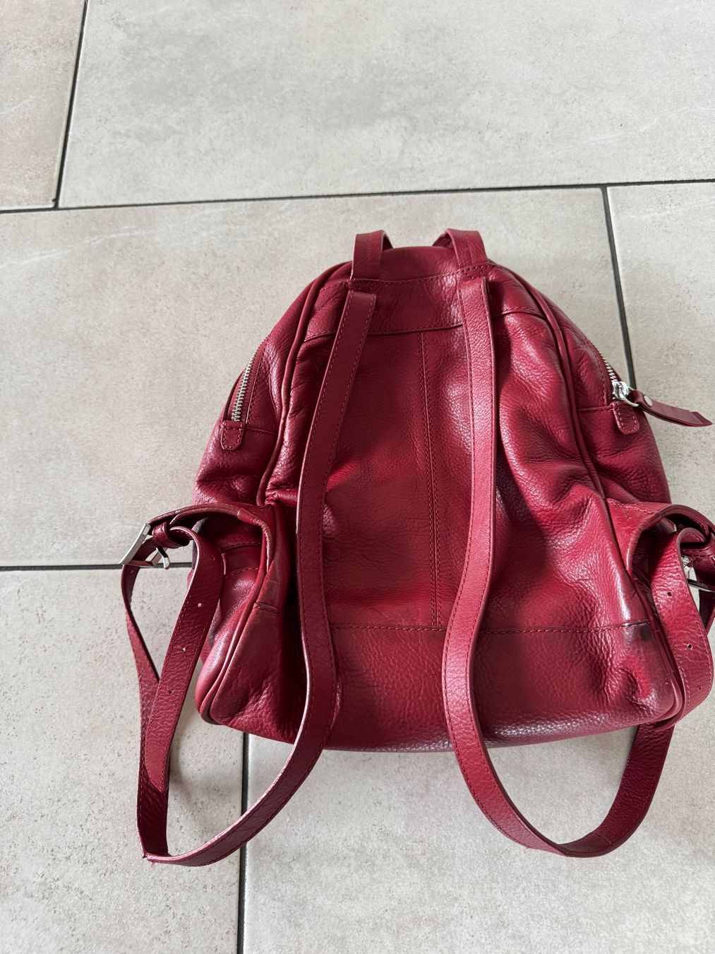 Liebeskind Zaini: Liebeskind Berlin Rucksack Leder rot – Usato da Teufen AR venduto da chi_h55m 3