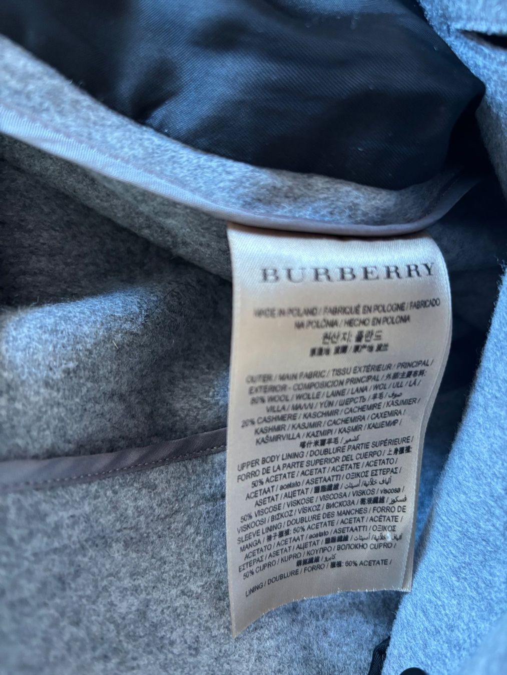 Burberry Cappotti: BURBERRY  Wolll/Kaschmirmantel, hellgrau oversized CH 34 – Nuovo (secondo la descrizione) da Herrliberg venduto da mayfi 9