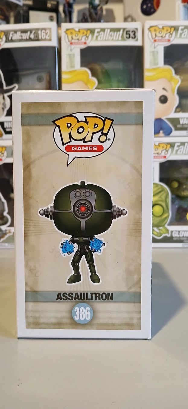 Funko Statuette: Funko Pop Fallout assaultron (fall convention 2018) – Usato da Fribourg venduto da vin_k8mx 3