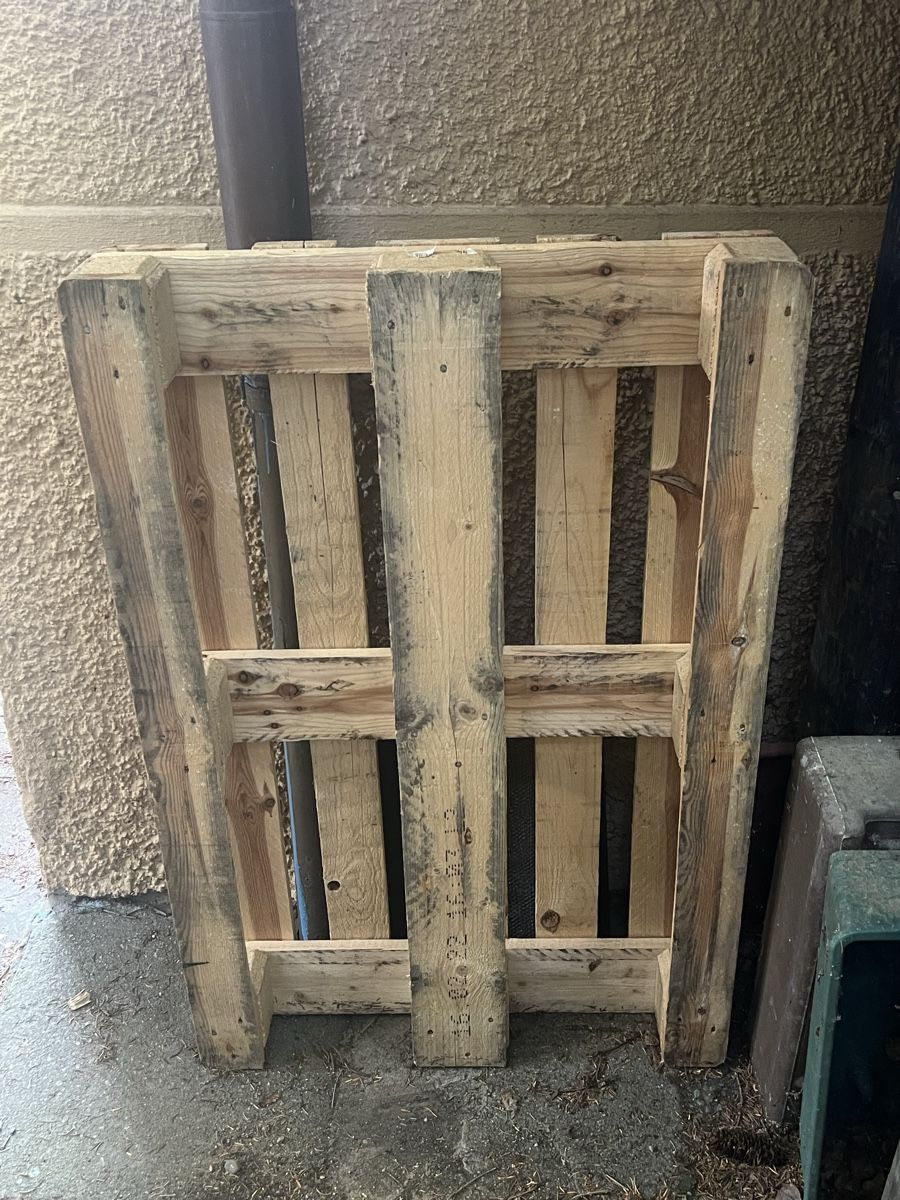 Pallets: EPAL Palette – Usato da Zürich venduto da fic_2yrr 2