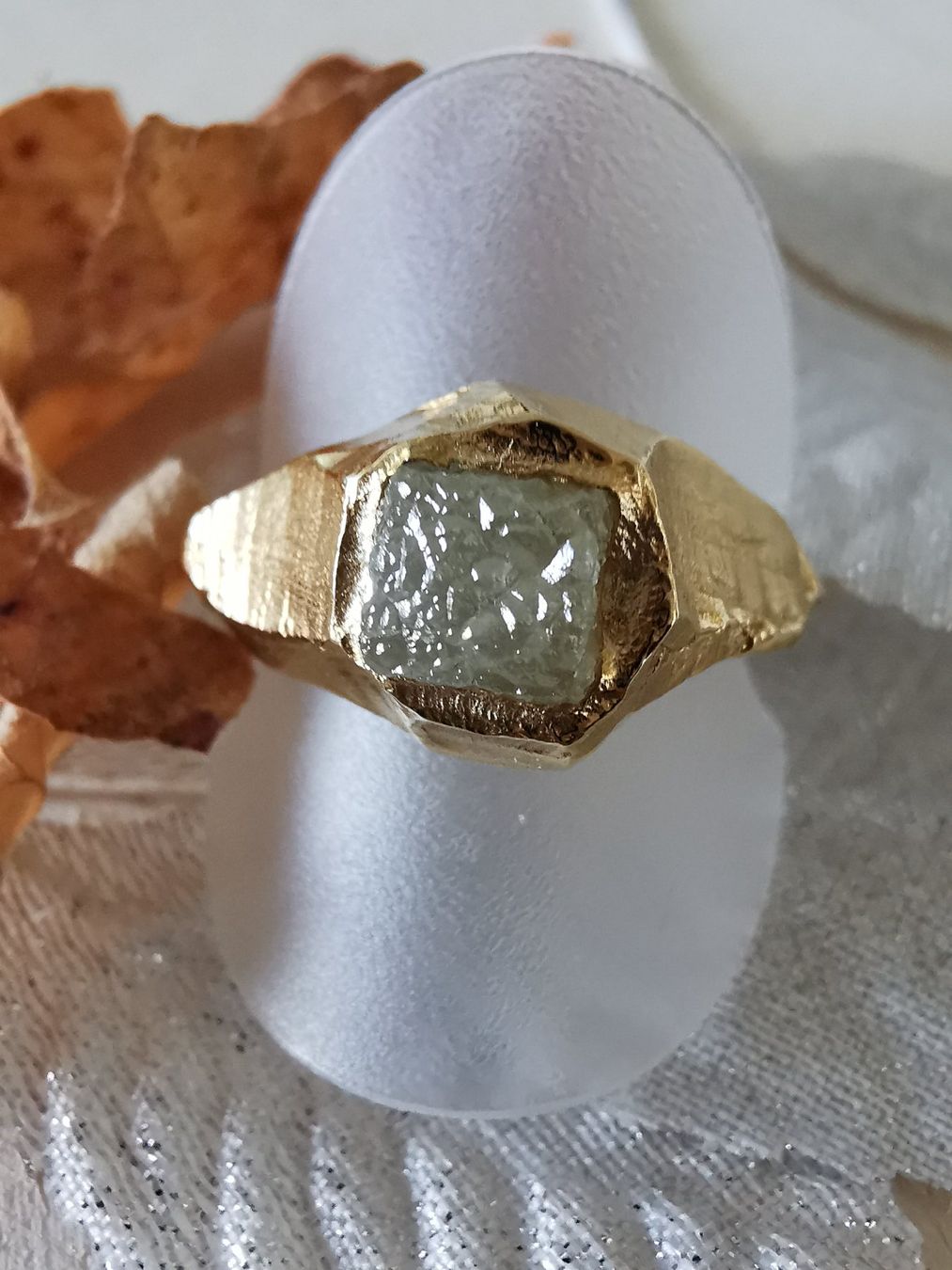 Anelli: 750/-- GG Ring mit Rohdiamant Einzigartiger Schmuck – Nuovo e nell'imballaggio originale da Dierikon venduto da Vittorio57